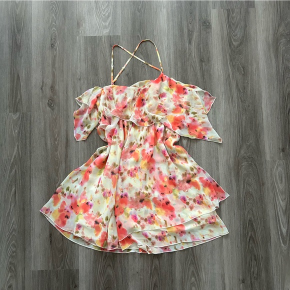 Guess Dresses & Skirts - Guess Floral Slip Dress in Coral, Pink & Cream